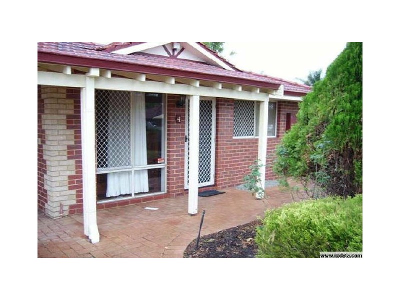 4 Dunton Place, Redcliffe WA 6104