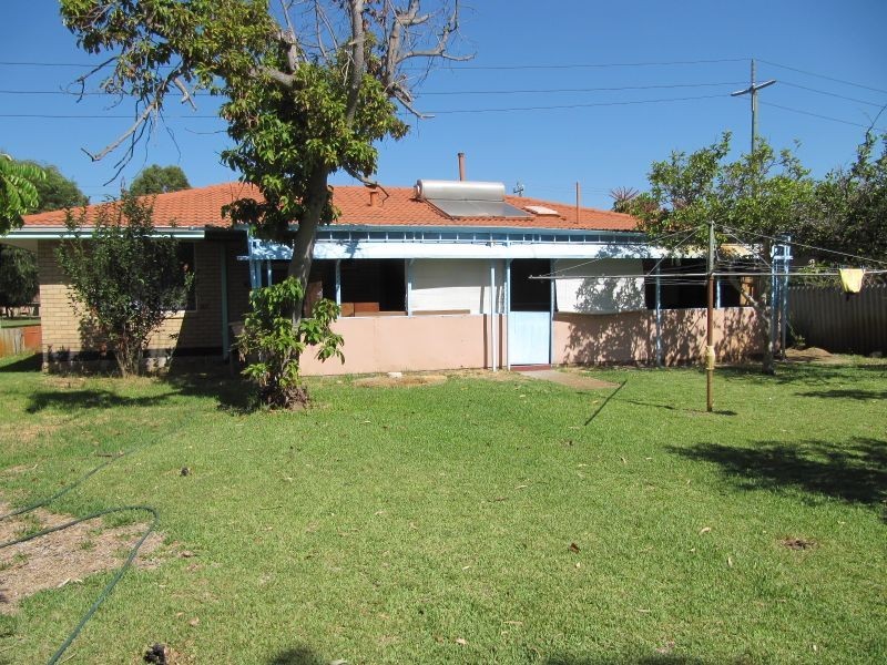209 Kew Street, Kewdale WA 6105