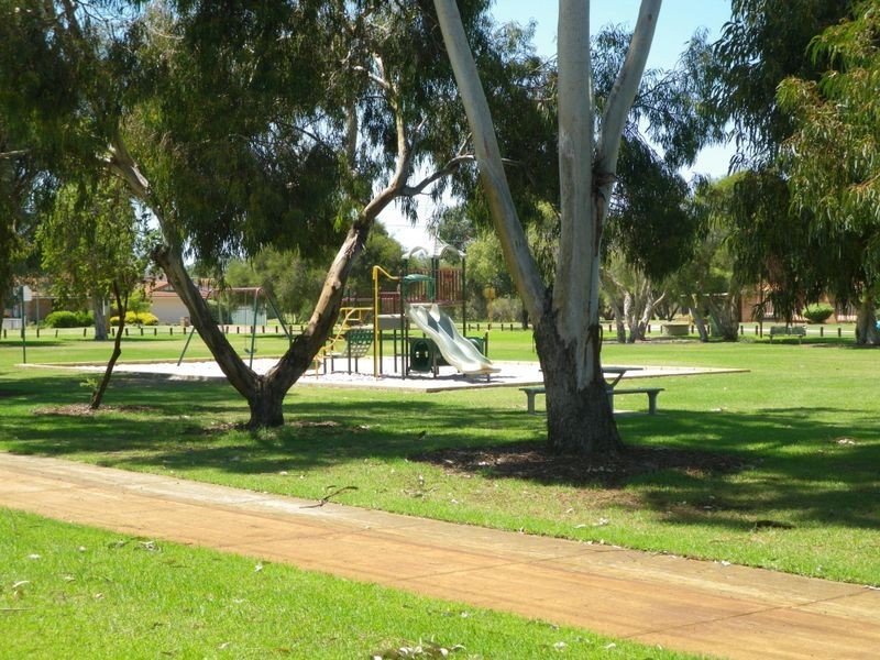 209 Kew Street, Kewdale WA 6105