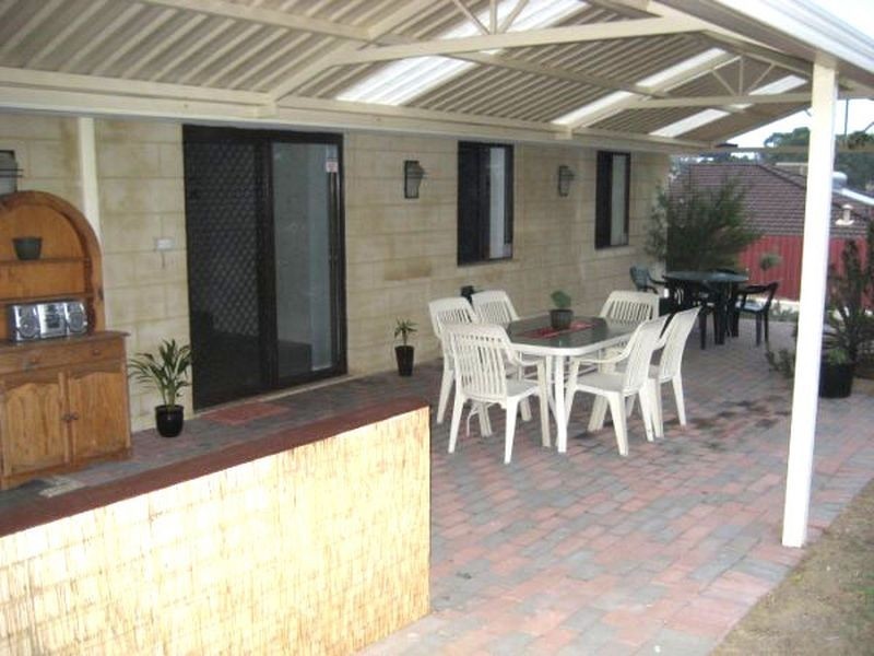 23 Coyle Road, Beldon WA 6027