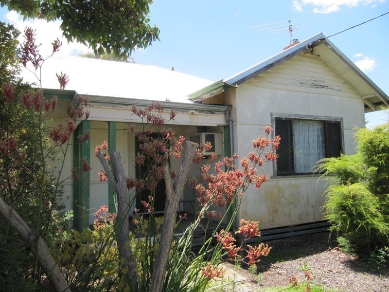 135 Fitzroy Road, Rivervale WA 6103