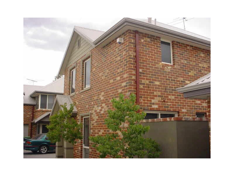 2/124 Fitzroy Road, Rivervale WA 6103