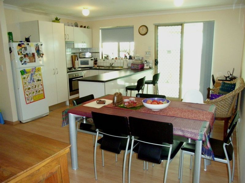 11 Galaxy Way, Carlisle WA 6101