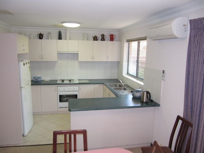 4/130 Wright Street, Kewdale WA 6105