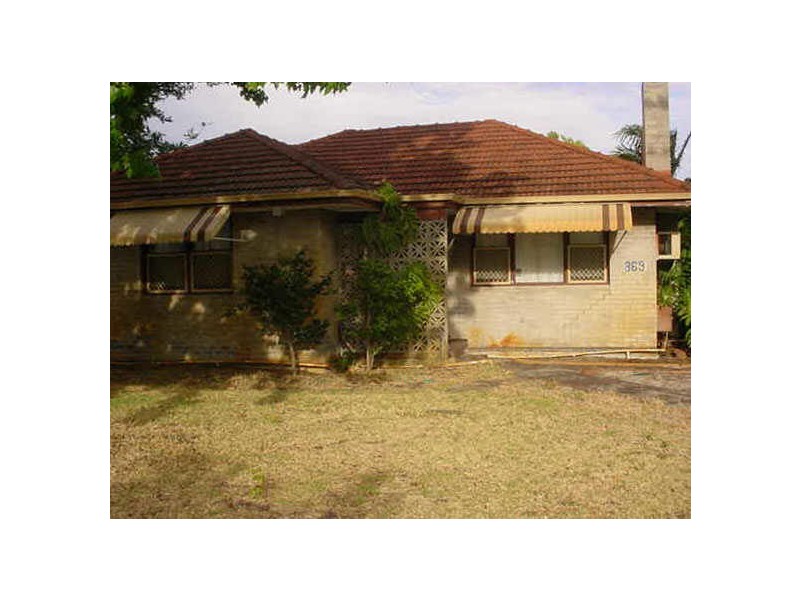 369 Hardey Road, Cloverdale WA 6105