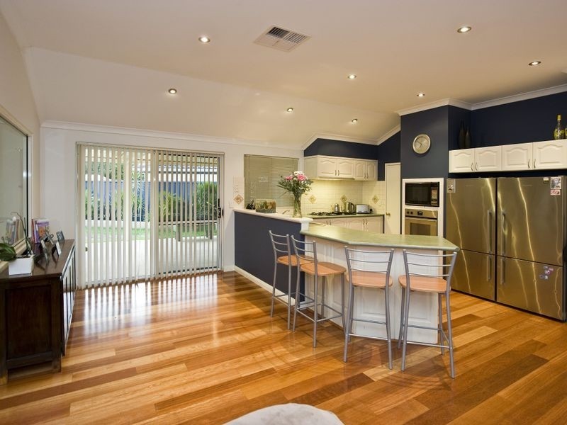 3 Coolbarro Lane, Redcliffe WA 6104