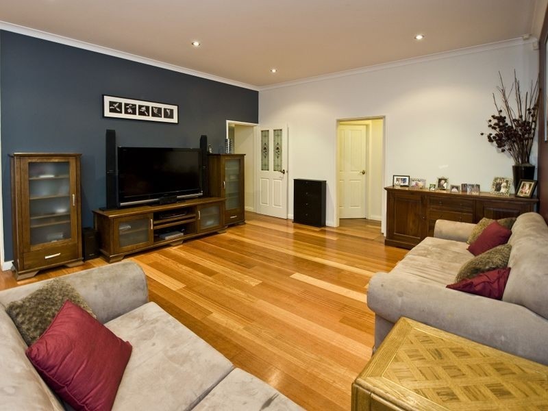 3 Coolbarro Lane, Redcliffe WA 6104