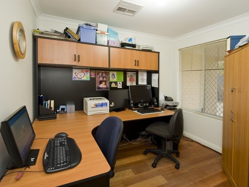 3 Coolbarro Lane, Redcliffe WA 6104