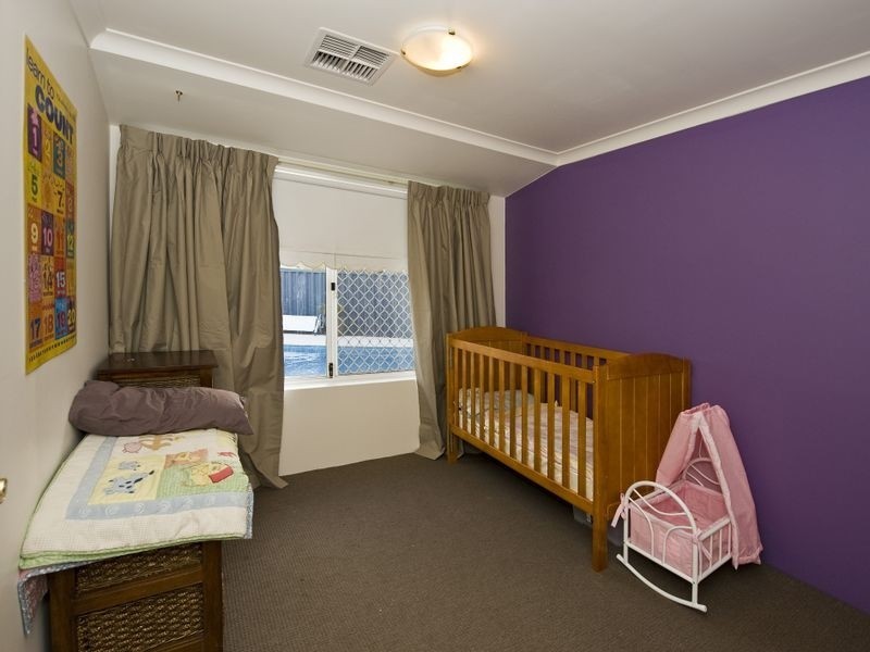 3 Coolbarro Lane, Redcliffe WA 6104