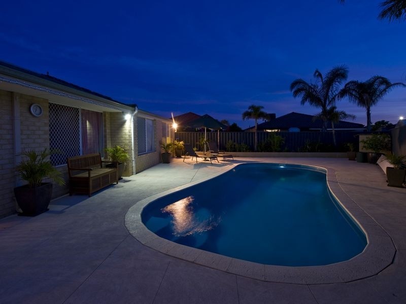 3 Coolbarro Lane, Redcliffe WA 6104