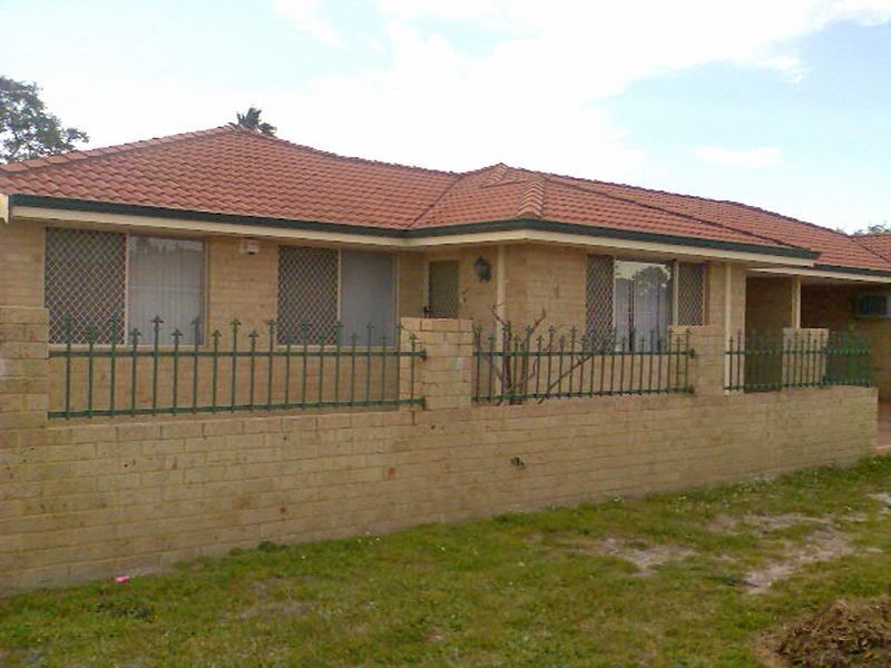 4/9 Lansing Street, Queens Park WA 6107