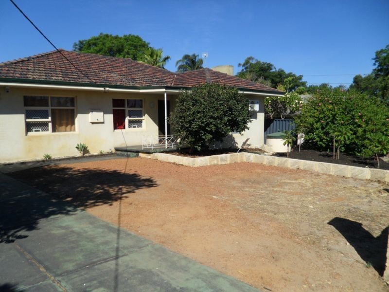 9 Hillcrest Road, Kewdale WA 6105