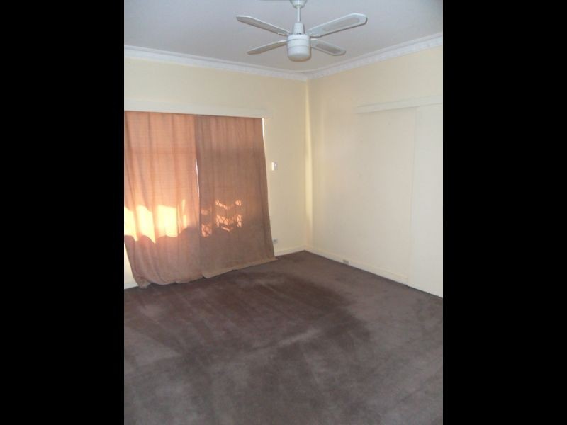9 Hillcrest Road, Kewdale WA 6105