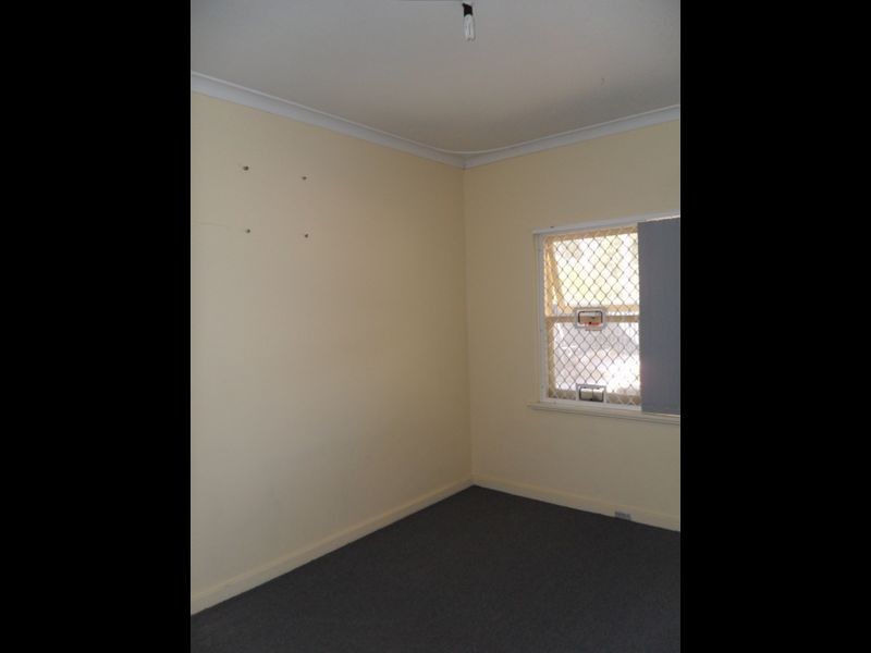 9 Hillcrest Road, Kewdale WA 6105