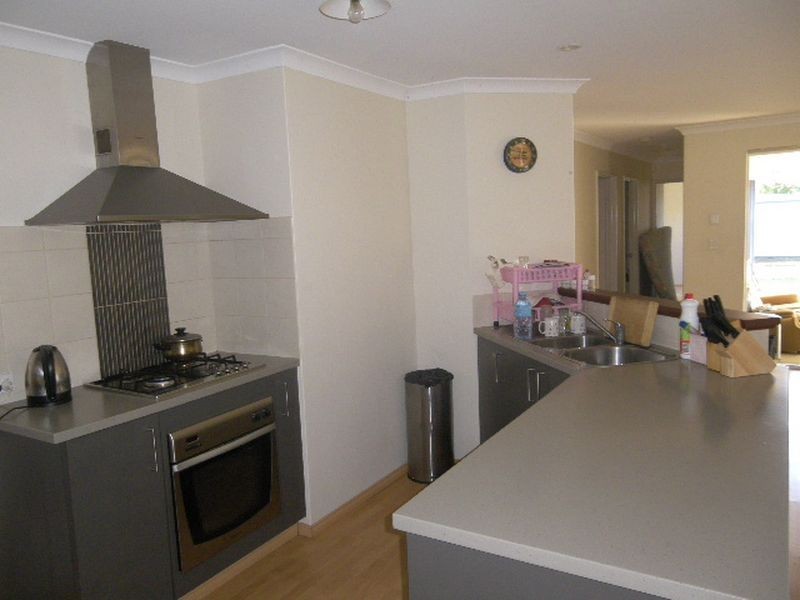 13 Garvey Street, Cloverdale WA 6105