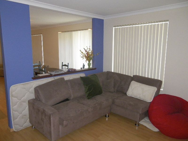 13 Garvey Street, Cloverdale WA 6105