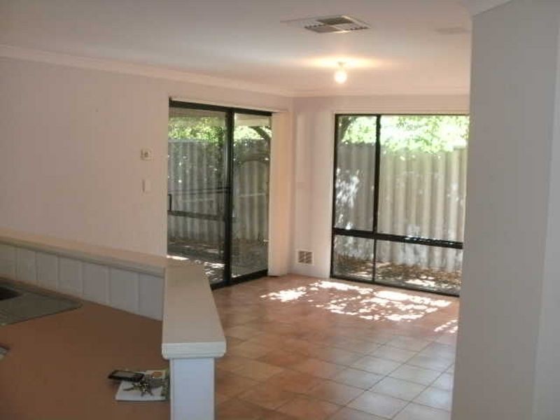 2/181 Epsom Avenue, Belmont WA 6104