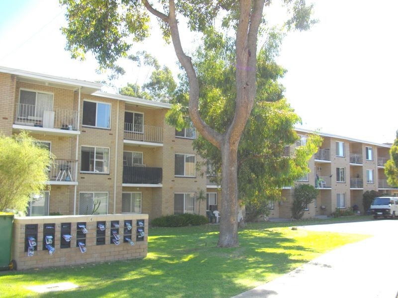 18/4 Minora Place, Rivervale WA 6103