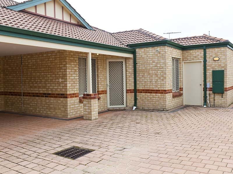 136C Rutland Avenue, Carlisle WA 6101
