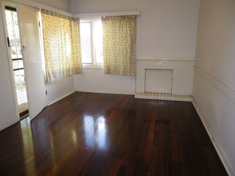 325 Belgravia Street, Cloverdale WA 6105