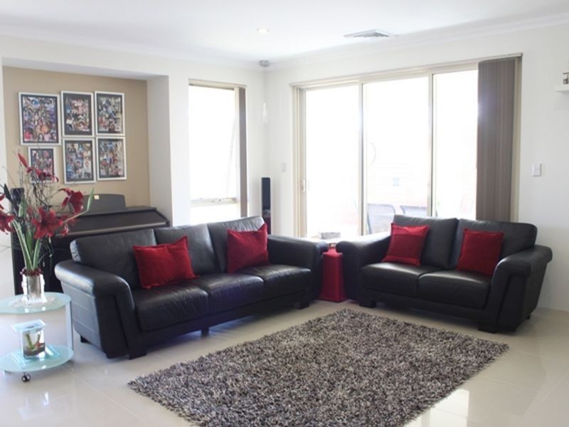 1 Bittern Way, Beechboro WA 6063
