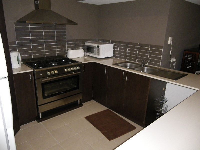 3/179 Leake Street, Belmont WA 6104