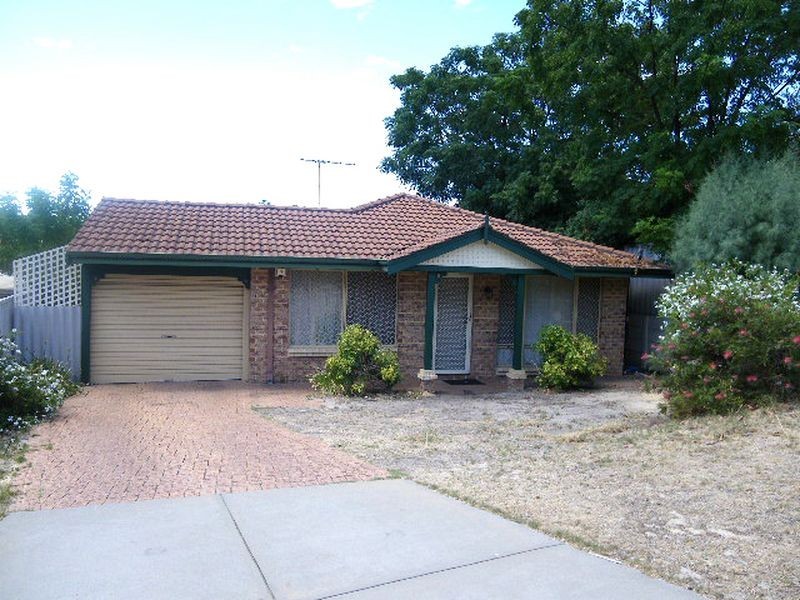26A Lowes Street, Cloverdale WA 6105