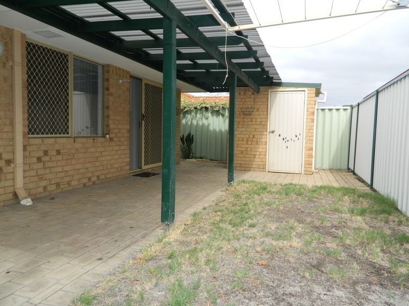 2/1 Villa Mews, Kewdale WA 6105