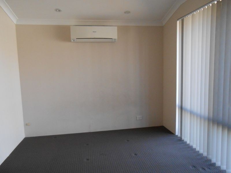 2/1 Villa Mews, Kewdale WA 6105