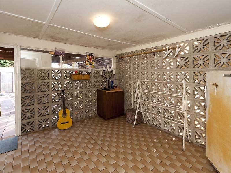 16 Martin Avenue, Rivervale WA 6103