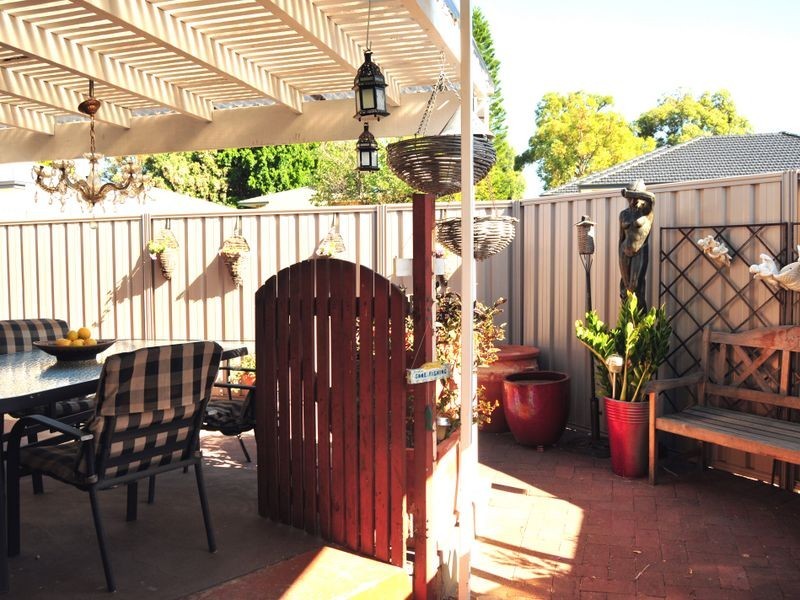 78 Moreing Street, Redcliffe WA 6104