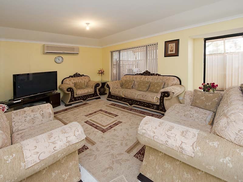 11 Wickails Court, Rivervale WA 6103