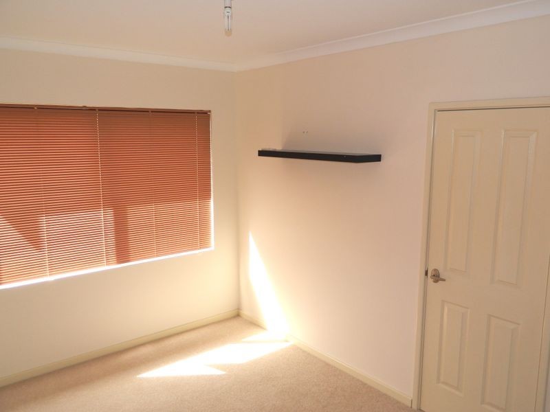 2/131 Armadale Road, Rivervale WA 6103