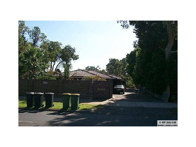 3/235 Orrong Road, Rivervale WA 6103