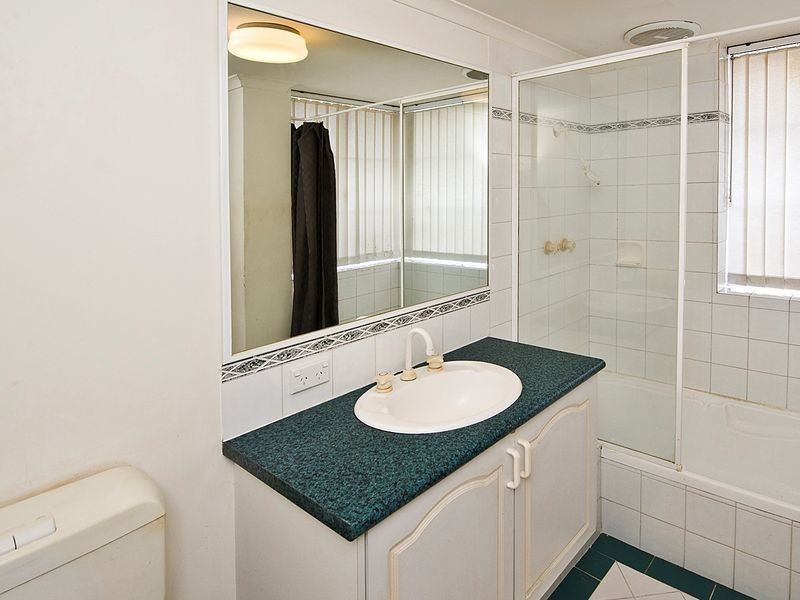 3/2 Preston Street, Como WA 6152