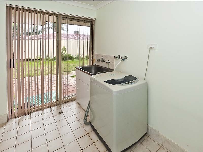 7 Mulga Place, Thornlie WA 6108