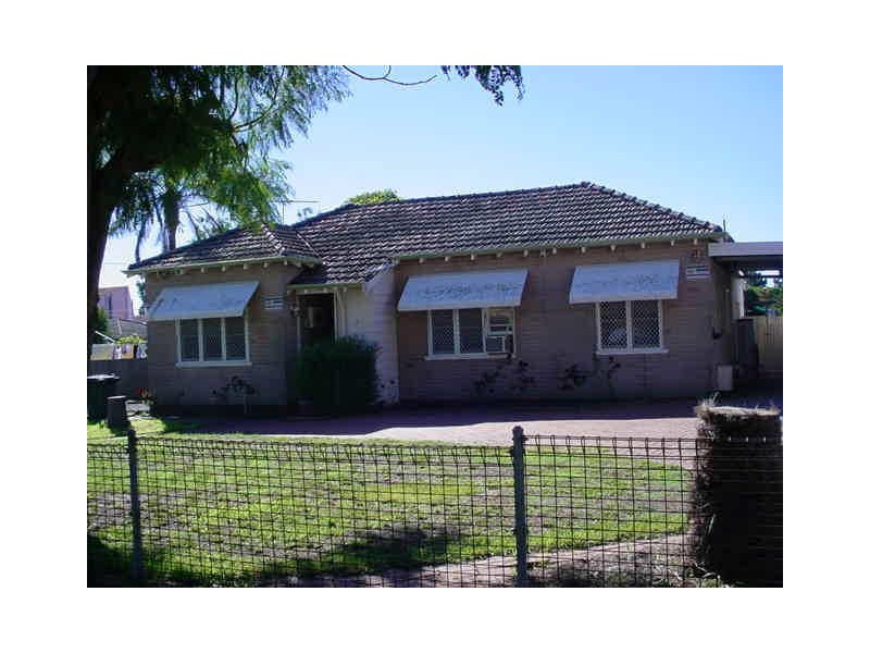 75 Solar Way, Carlisle WA 6101