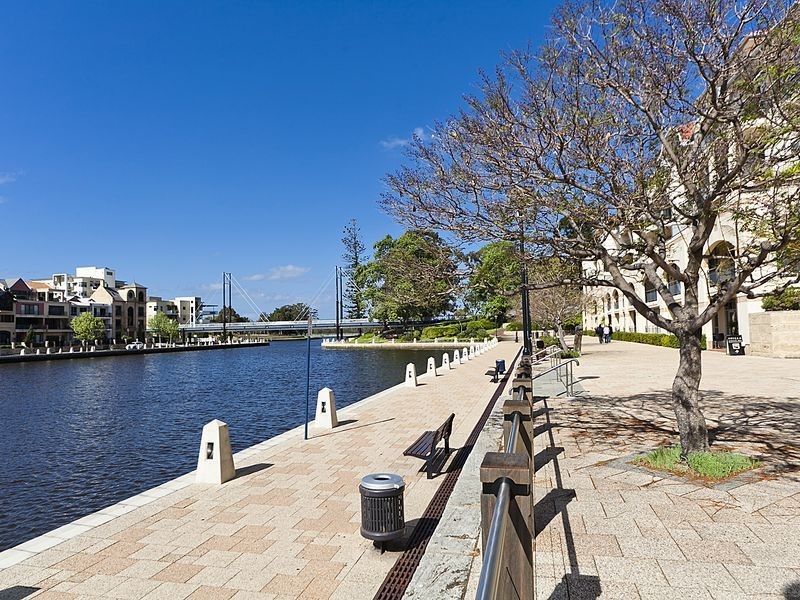 75/20 Royal Street, East Perth WA 6004