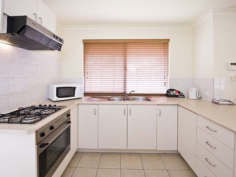 12/12 Kimberley Street, Belmont WA 6104