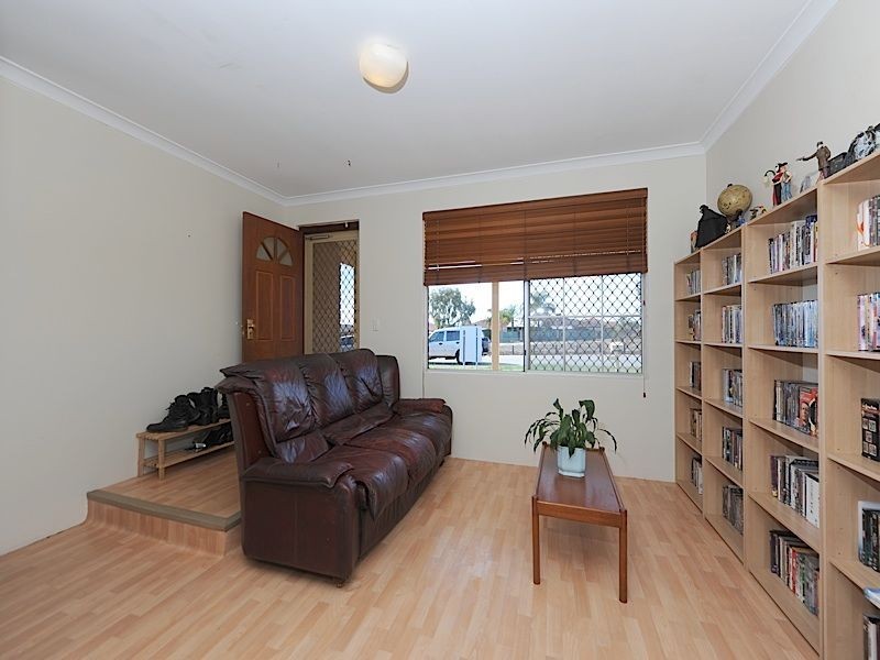 363 Lord Street, Beechboro WA 6063