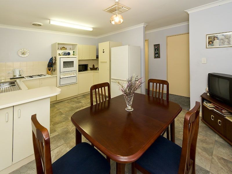 8/2 Barry Street, Rivervale WA 6103