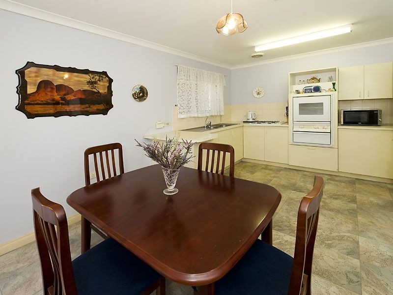 8/2 Barry Street, Rivervale WA 6103