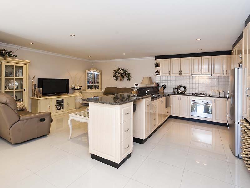 362A Hardey Road, Cloverdale WA 6105