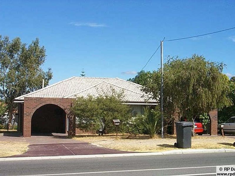 244A Knutsford Avenue, Kewdale WA 6105