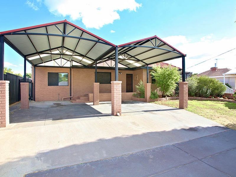 42 Morrison Road, Redcliffe WA 6104