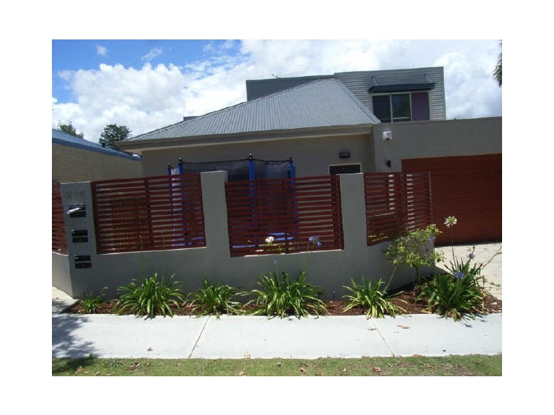 206A Grand Prom, Doubleview WA 6018
