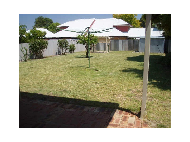 23 George Street, Belmont WA 6104