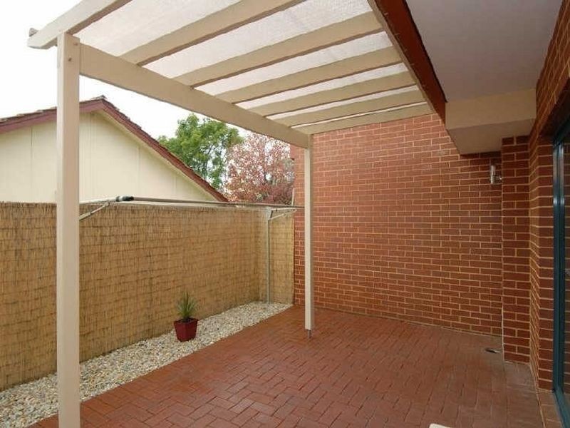 7/8 Hillcrest Road, Kewdale WA 6105