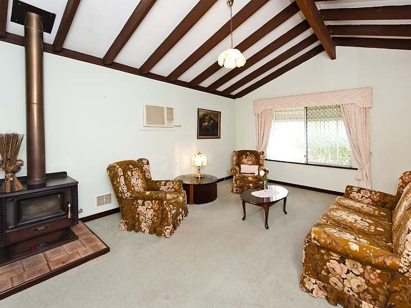 7A Towton Street, Redcliffe WA 6104