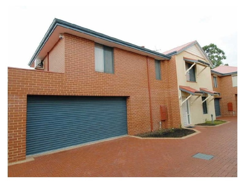 7/8 Hillcrest Road, Kewdale WA 6105